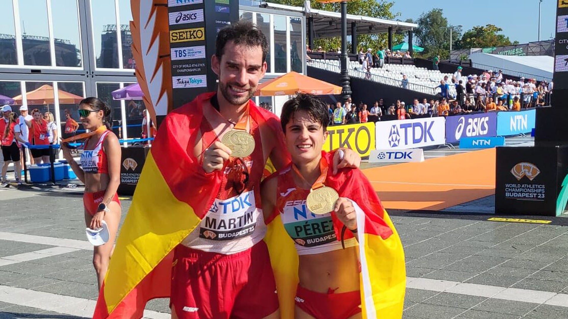 María Pérez Y Álvaro Martín Hacen Historia Con Un Doble Oro En El Mundial De Atletismo La 0173